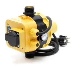 WILTEC Pressostat EPC-5.1 230V Avec Prise Réseaux D'eau Domestiques & Pompes Monophasées Anti-marche à Sec