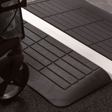 WILTEC Rampe De Seuil 3 Bordures Inclinées, 65mm, 2500 Kg Capacité De Charge, Rampe Pour Fauteuil Roulant – Image 4