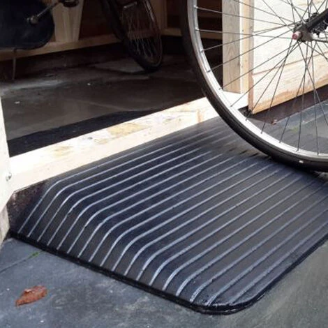 WILTEC Rampe De Seuil 3 Bordures Inclinées 65 Mm Capacité De Charge 2500kg Rampe D’accès Économique – Image 4